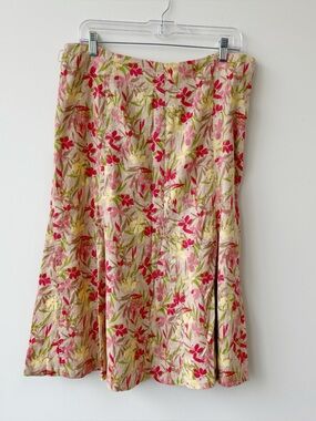 RQT • Floral Midi Skirt